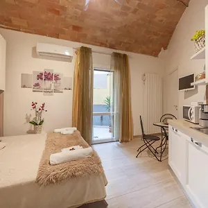 Prima Dell'elba Frühstückspension